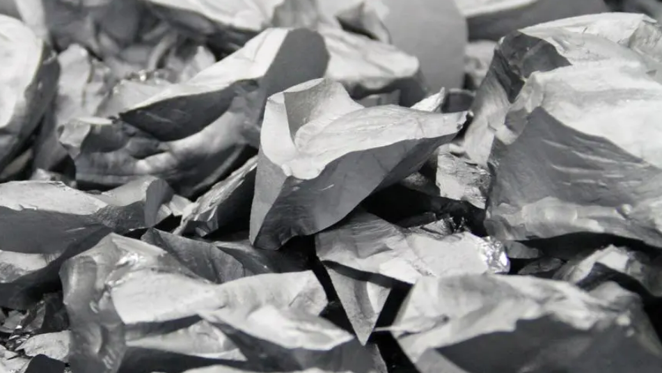 降幅近5%，硅料價(jià)格持續(xù)走低